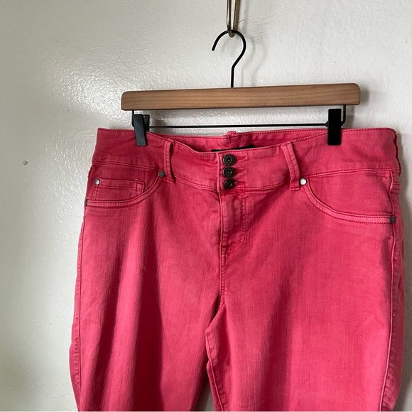 Torrid | High Rise Jeggings - Picture 2 of 5